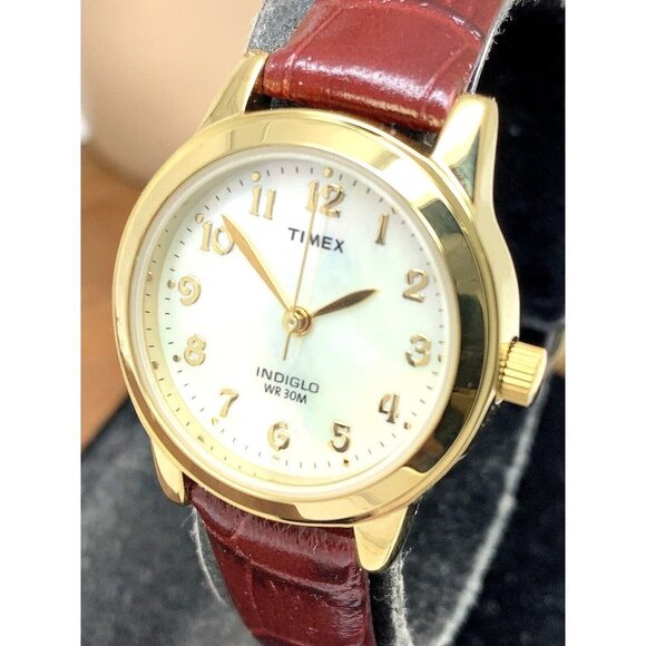 Timex Women's Watch T21693 Indiglo Quartz Mother of Pearl Burgundy Leath… - Picture 1 of 14